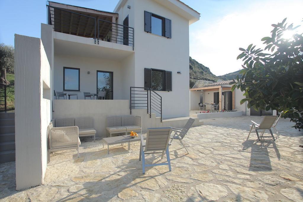 Agriturismo Casebianche 蒙塔莱格罗 客房 照片